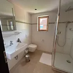 Bischof - 5 Exklusive Und 1 Doppelzimmer - 4x Mit Privater Zirben Sauna - Semmelservice & Hindelang
