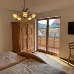 Bischof - 5 Exklusive Und 1 Doppelzimmer - 4x Mit Privater Zirben Sauna - Semmelservice & Hindelang