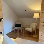 Bischof - 5 Exklusive Und 1 Doppelzimmer - 4x Mit Privater Zirben Sauna - Semmelservice & Hindelang Appartamento