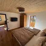Bischof - 5 Exklusive Und 1 Doppelzimmer - 4x Mit Privater Zirben Sauna - Semmelservice & Hindelang *
