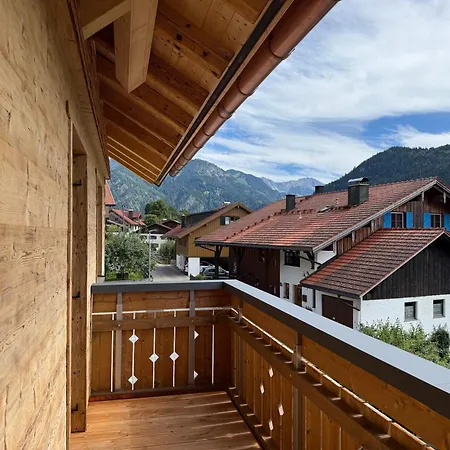 Bischof - 5 Exklusive Und 1 Doppelzimmer - 4x Mit Privater Zirben Sauna - Semmelservice & Hindelang Apartmán *