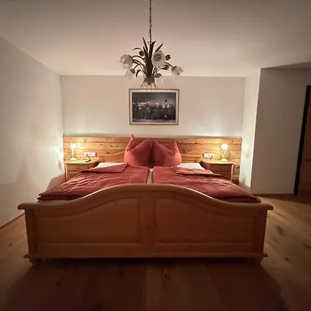 Apartmán Bischof - 5 Exklusive Und 1 Doppelzimmer - 4x Mit Privater Zirben Sauna - Semmelservice & Hindelang Bad Hindelang