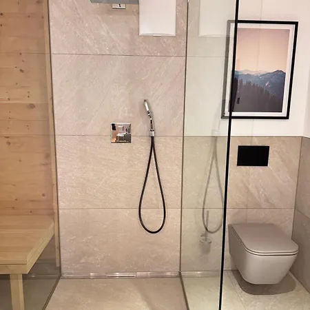 Bischof - 5 Exklusive Und 1 Doppelzimmer - 4x Mit Privater Zirben Sauna - Semmelservice & Hindelang *