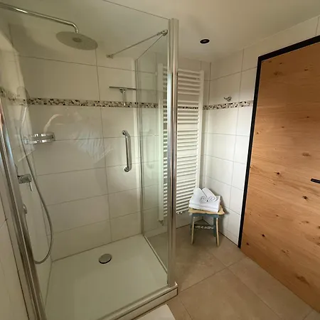 Bischof - 5 Exklusive Und 1 Doppelzimmer - 4x Mit Privater Zirben Sauna - Semmelservice & Hindelang Apartmán *