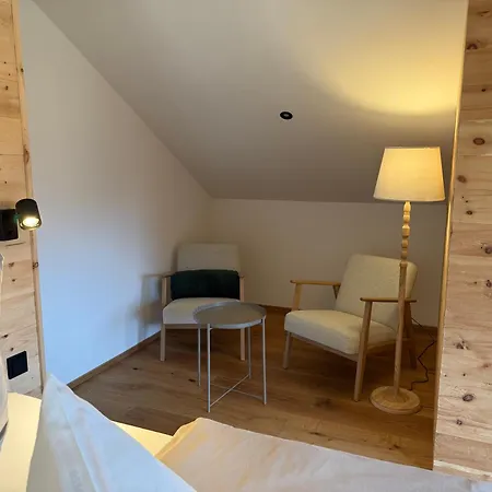 Bischof - 5 Exklusive Und 1 Doppelzimmer - 4x Mit Privater Zirben Sauna - Semmelservice & Hindelang Apartmán