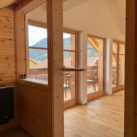 Apartmán Bischof - 5 Exklusive Und 1 Doppelzimmer - 4x Mit Privater Zirben Sauna - Semmelservice & Hindelang