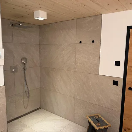 Apartmán Bischof - 5 Exklusive Und 1 Doppelzimmer - 4x Mit Privater Zirben Sauna - Semmelservice & Hindelang Bad Hindelang