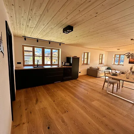 Appartamento Bischof - 5 Exklusive Und 1 Doppelzimmer - 4x Mit Privater Zirben Sauna - Semmelservice & Hindelang
